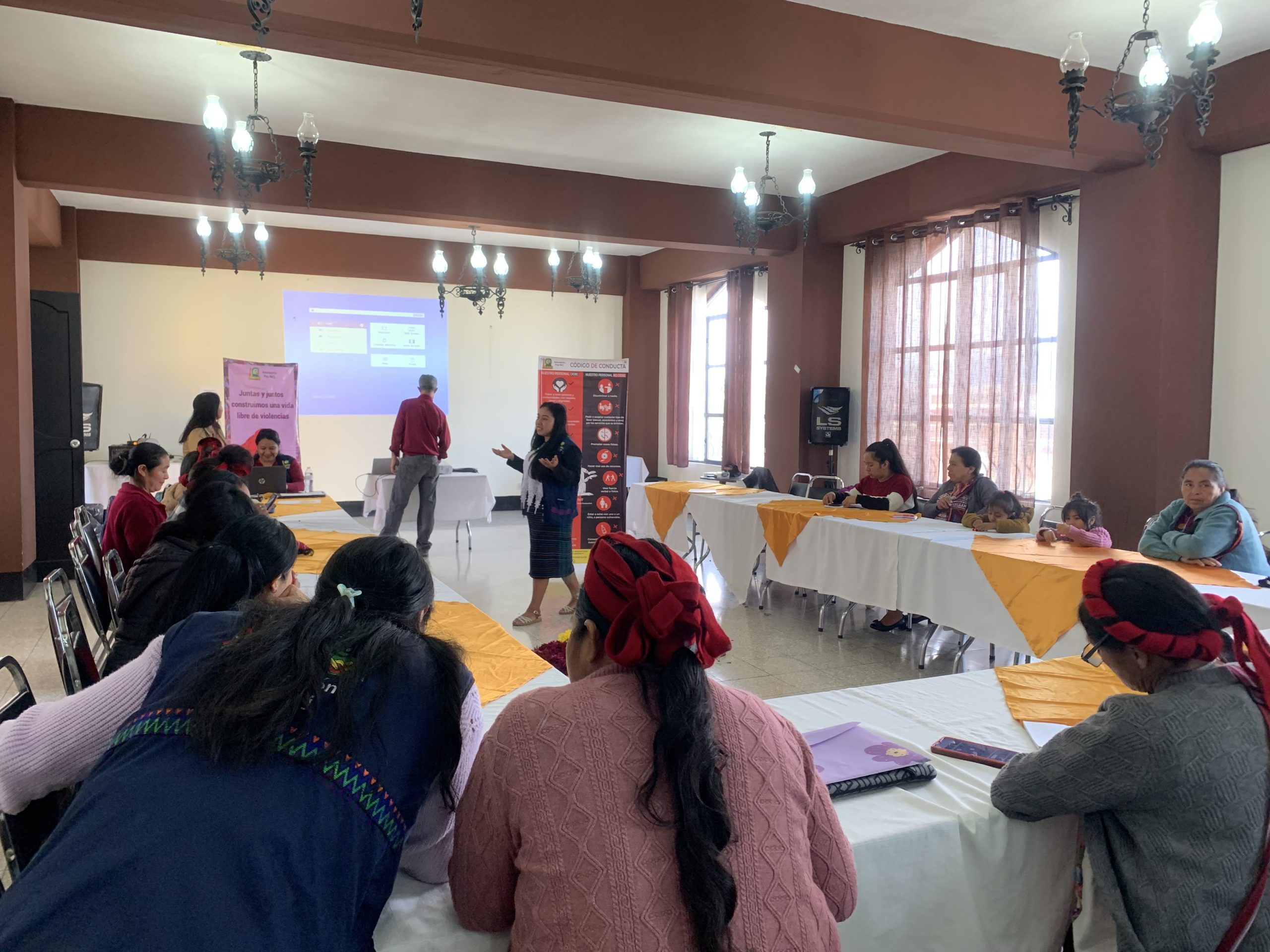 IMG_4871 – Amalia Argueta